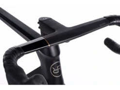 BlkTec R8 One Piece Carbon HandleBar & Stem