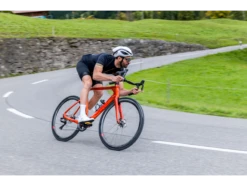 SIGNATURE VENTURI STC ULTEGRA Di2 33 SIGNATURE VENTURI STC ULTEGRA Di2 -Default Template 3 i Ride Swiss 6875R web large